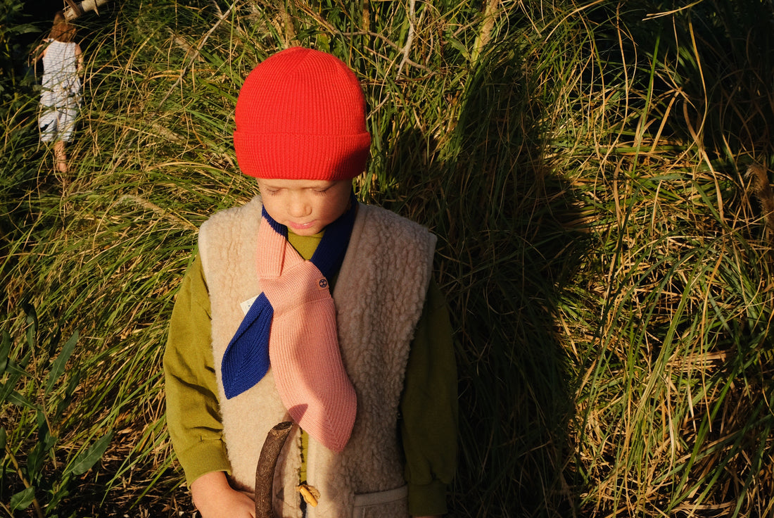 Gretas Schwester × BOO Studio - Sea and Sun SLIP THROUGH Schal