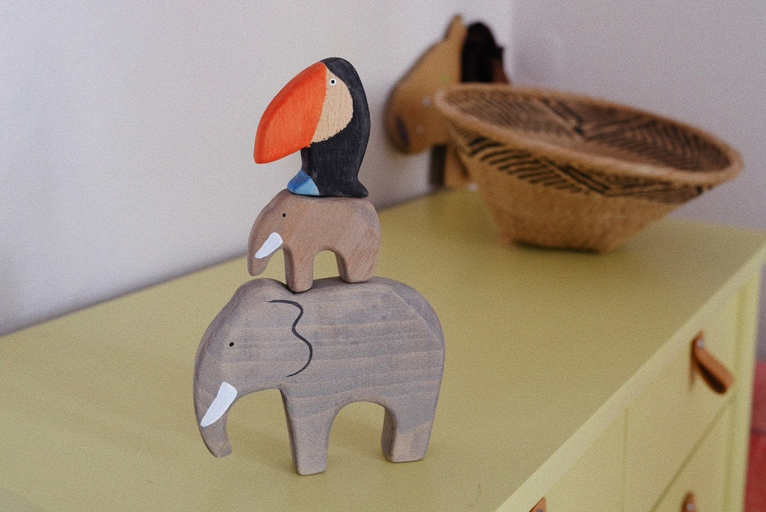 Holztier Elefant Kind